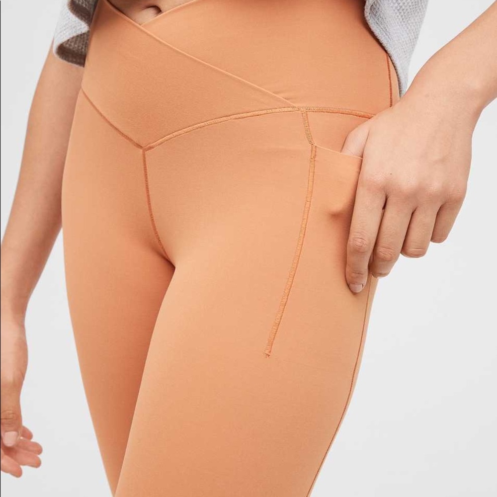 Aerie crossover waist legging